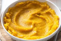Effortlessly Make Your Own Pumpkin Puree